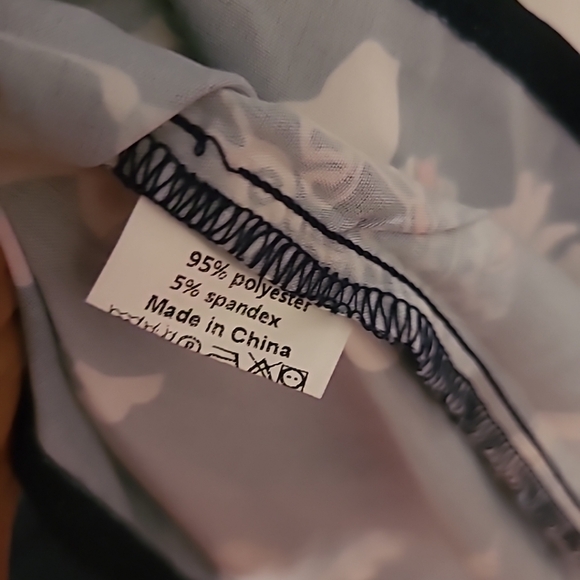 Style Dome Blue Floral Off The Shoulder Blouse,  Sz L NWT - Picture 7 of 8